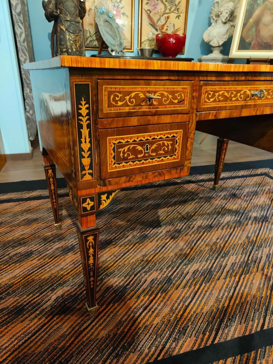 Important And Rare Centre Desk Louis XVI-photo-2