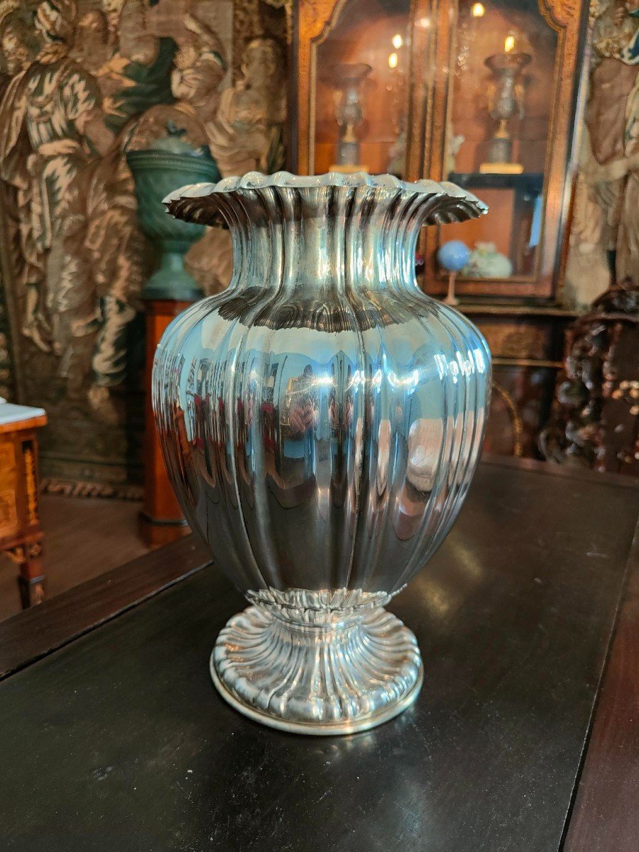 Beautiful Silver Vase, Silversmith: Genazzi