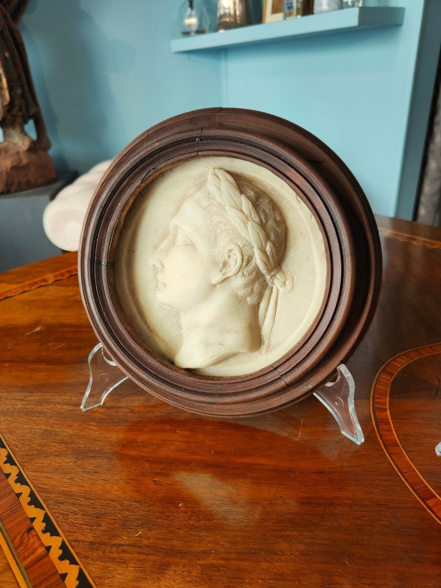 A Beautiful Set Of Marble Medallions, 18th Century-photo-3