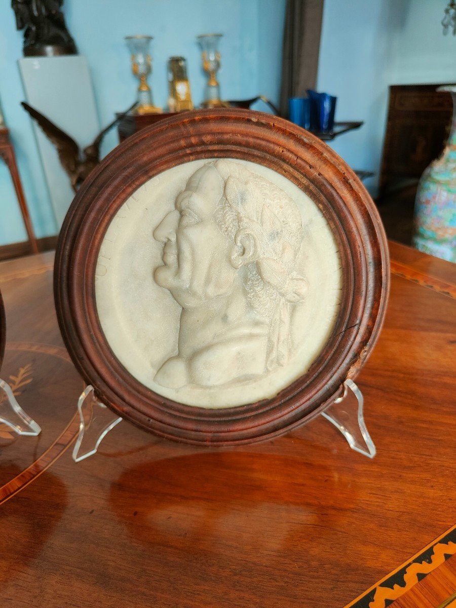 A Beautiful Set Of Marble Medallions, 18th Century-photo-3