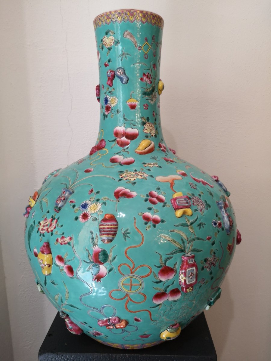 Large Porcelain Vase, China