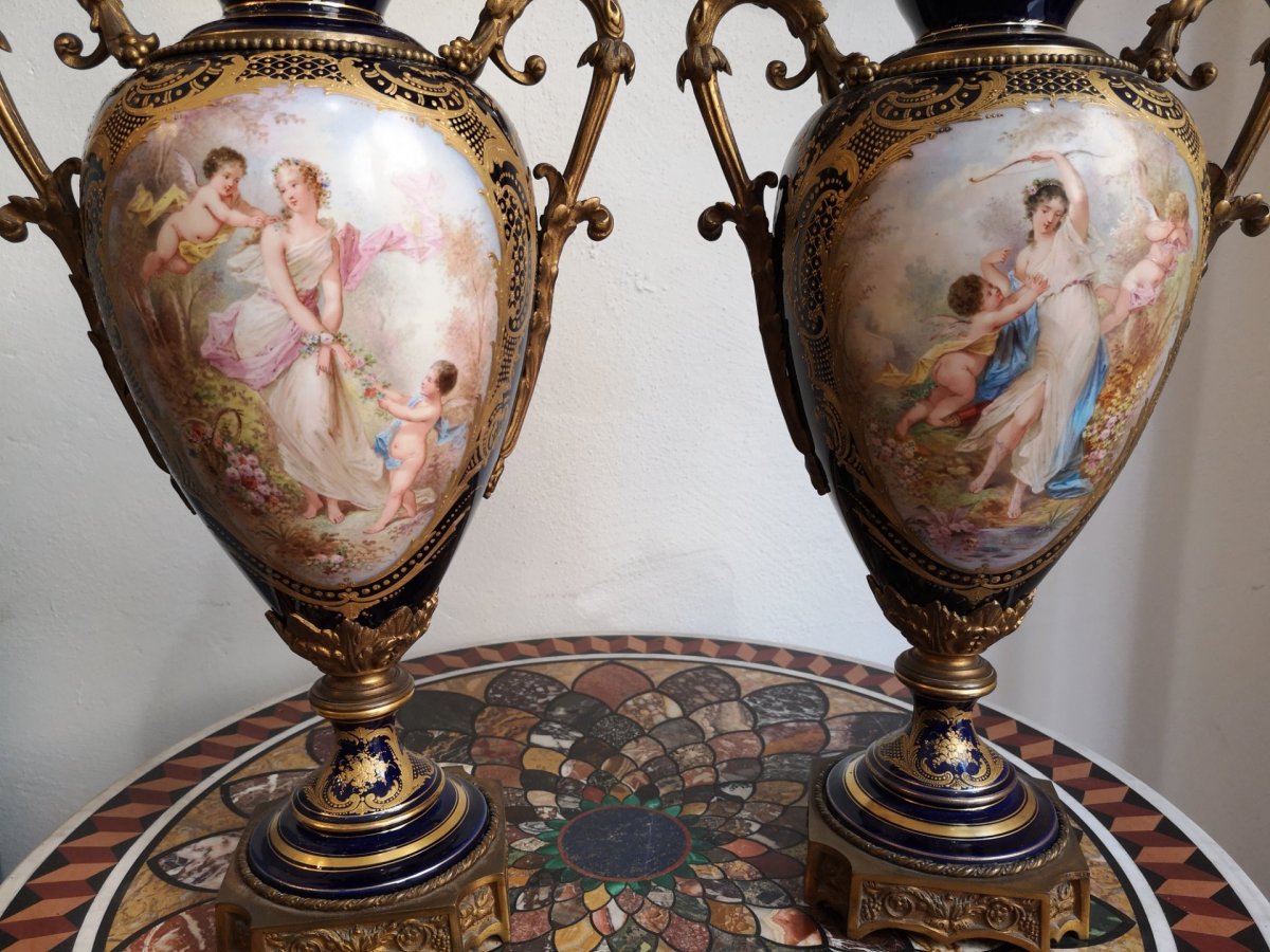 Paire De Vases En Porcelaine De Sevres, signees: Poitevin-photo-1