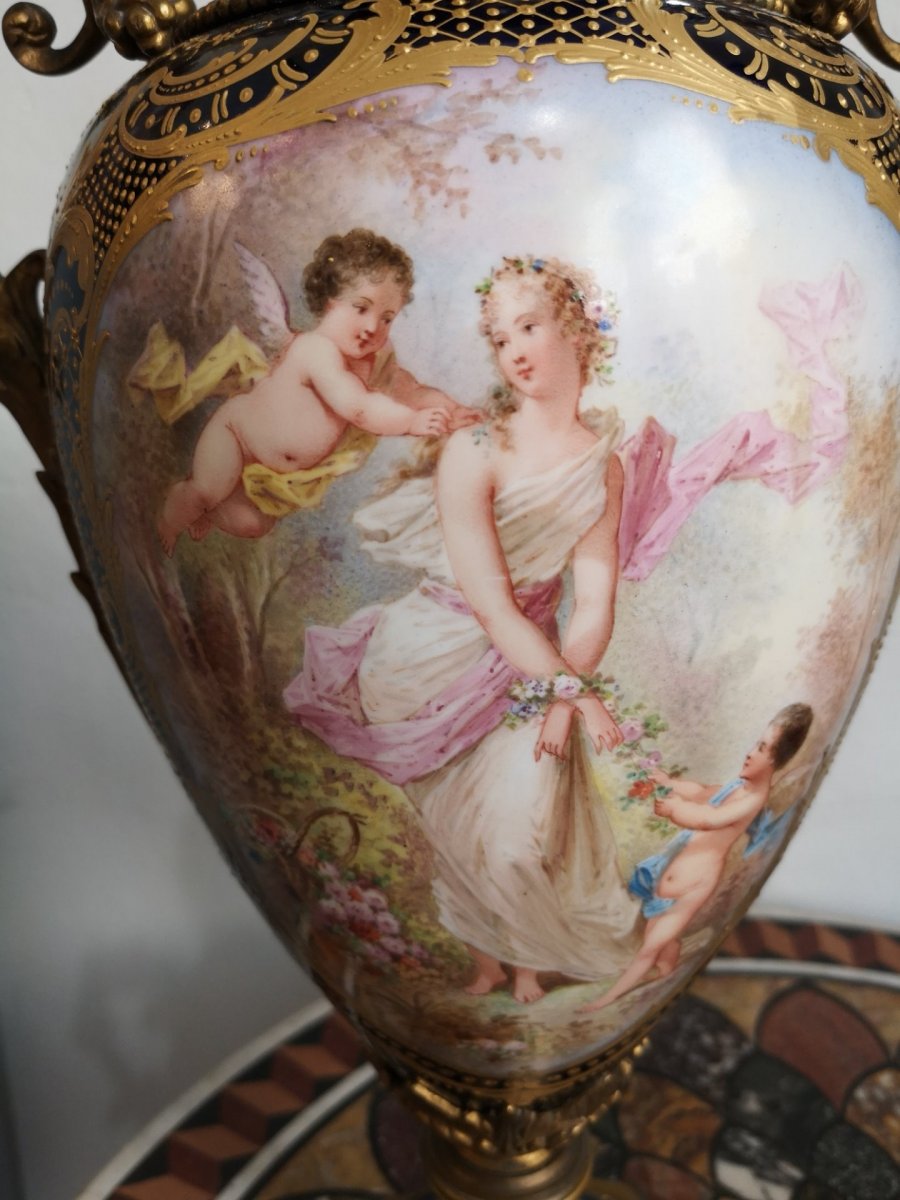 Paire De Vases En Porcelaine De Sevres, signees: Poitevin-photo-2