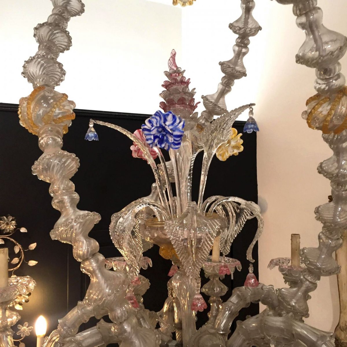 Large Murano Glass Chandelier With 12 Lights-photo-1