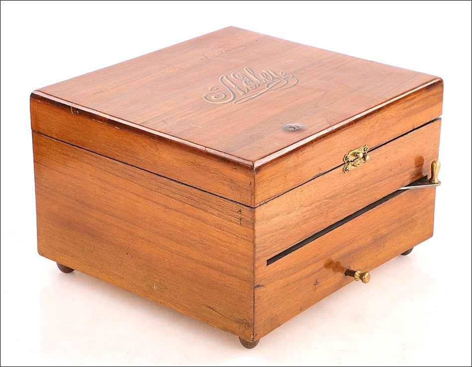 Antique Adler Mahogany Disc Music Box, Germany Ca. 1900-photo-2