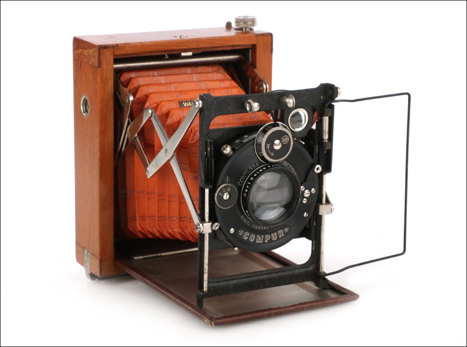 Antique Contessa Nettel Tropical Plate Camera. Germany, Circa 1920