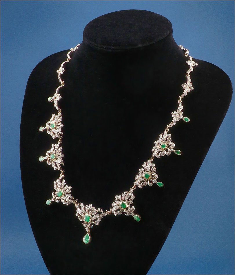 Collier vintage en or 18K avec 9 émeraudes et 250 diamants, vers 1950-photo-2