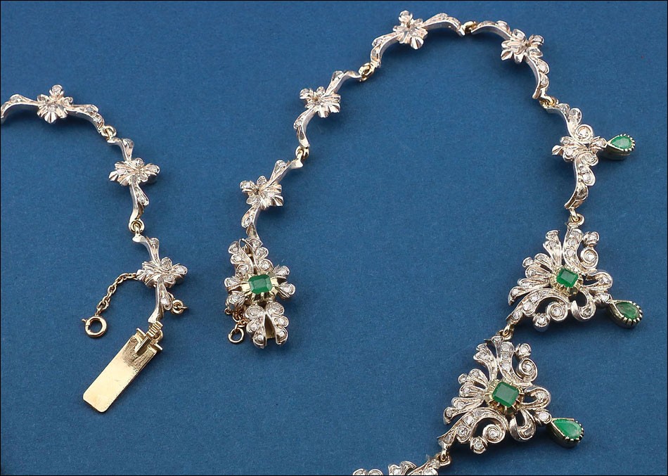 Collier vintage en or 18K avec 9 émeraudes et 250 diamants, vers 1950-photo-7
