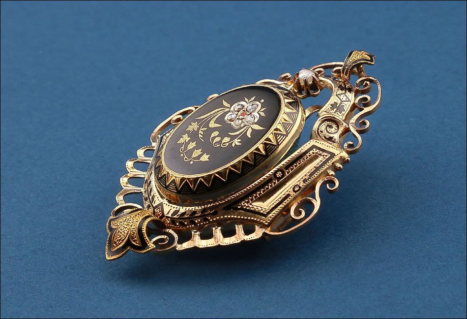 Ancienne broche en or 18K avec fleur de diamants et perle, vers 1870-photo-4