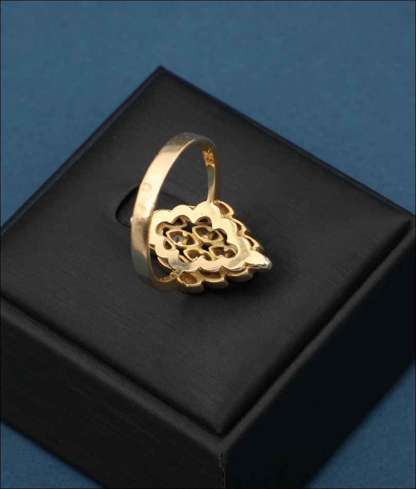 Vintage Matching Ring And Earrings, 18k Gold Set With Natural Diamonds-photo-4