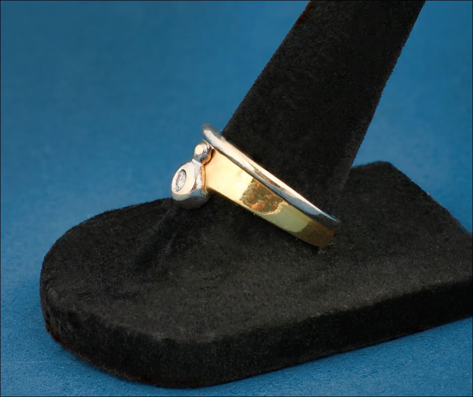 Bague Solitaire Vintage en or 18K et diamant de 2,5 mm. Années 80-photo-4