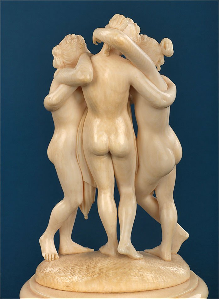 Ancienne sculpture française en ivoire des Trois Grâces. France, 1850–1890-photo-6