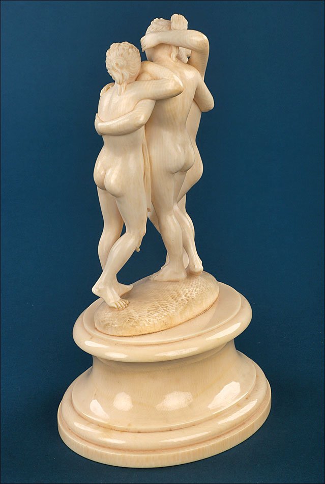 Ancienne sculpture française en ivoire des Trois Grâces. France, 1850–1890-photo-7