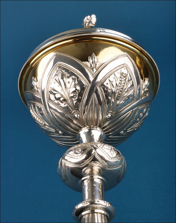 Antique Neo-gothic Ciborium In Silver. Favier Frères. Lyon, France, Circa 1900-photo-1