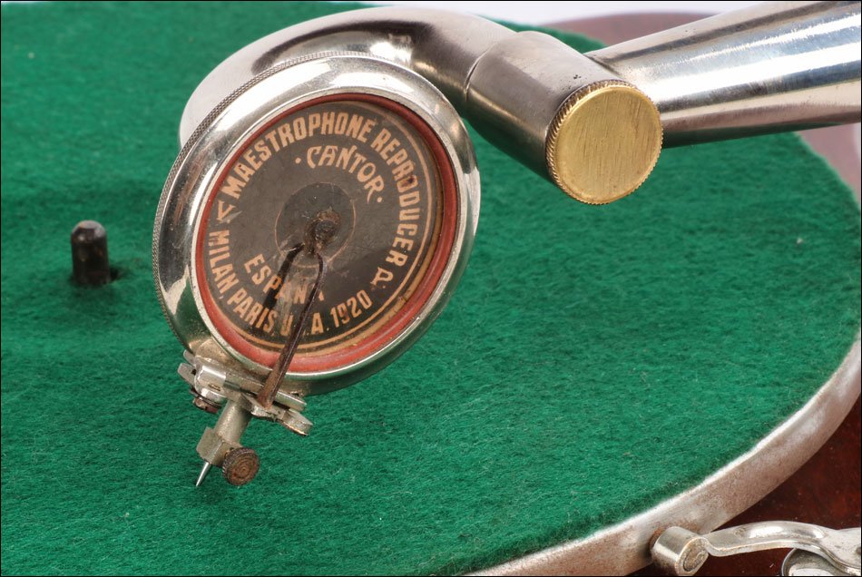 Antique Cesar Vicente Gramophone - Phonograph. Mahogany. Barcelona, Spain, Circa 1920-photo-4