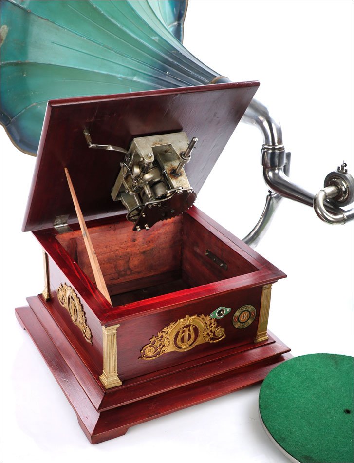 Antique Spanish Gramophone-phonograph By  Serrano Y Arpí, Barcelona, Spain Circa -photo-8