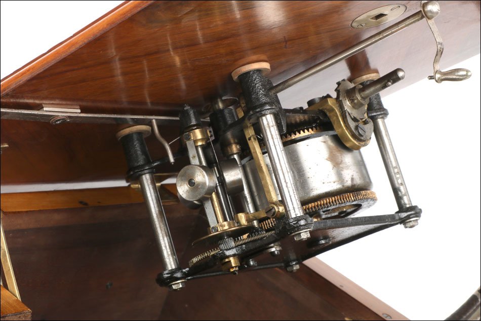 Antique Pathéphone No.12 Gramophone – Phonograph. Aluminum Horn. France C. 1915-photo-8