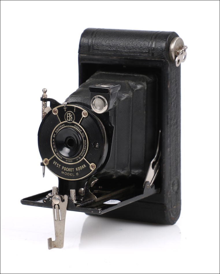 Antique Kodak Vest Pocket Model B Autographic Camera. Usa 1925–1930