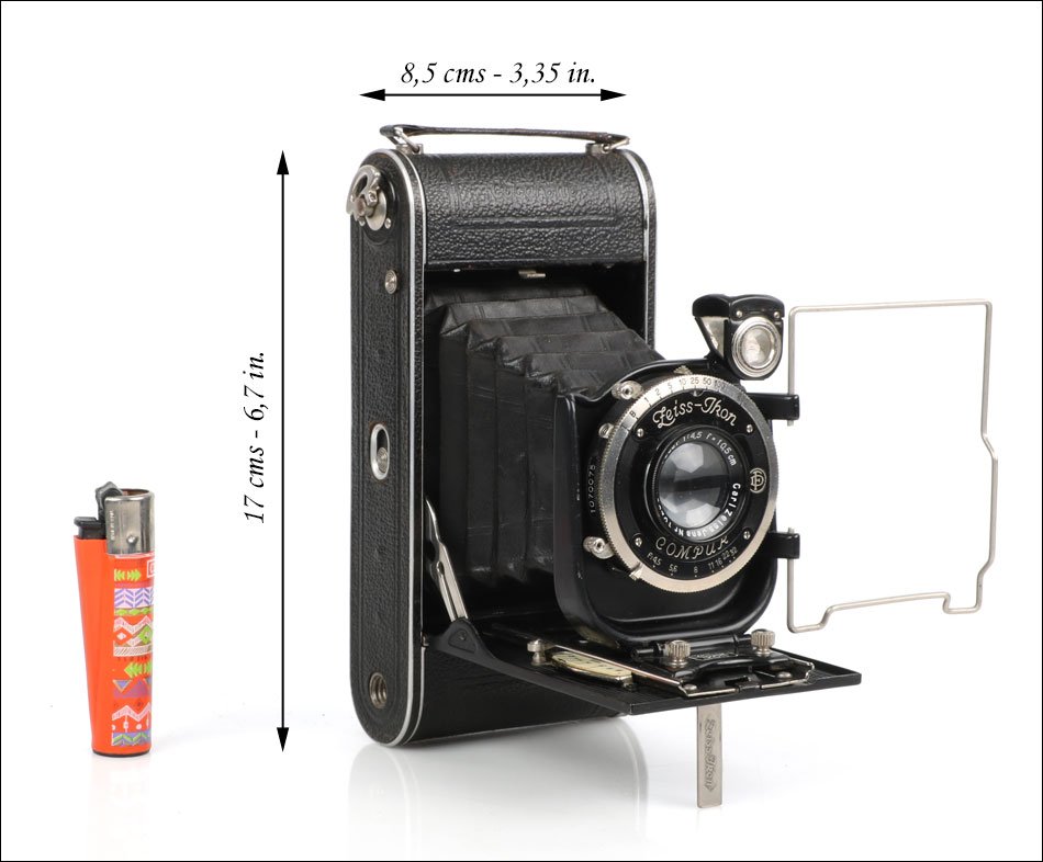 Vintage Zeiss Ikon Cocarette 519/15 Special Camera. Dresden, Germany, Circa 1930-photo-2