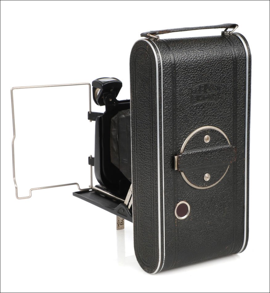 Vintage Zeiss Ikon Cocarette 519/15 Special Camera. Dresden, Germany, Circa 1930-photo-4