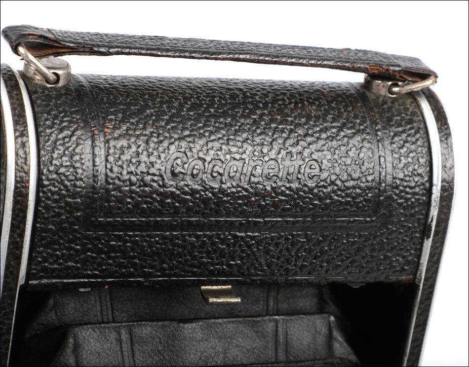 Vintage Zeiss Ikon Cocarette 519/15 Special Camera. Dresden, Germany, Circa 1930-photo-4