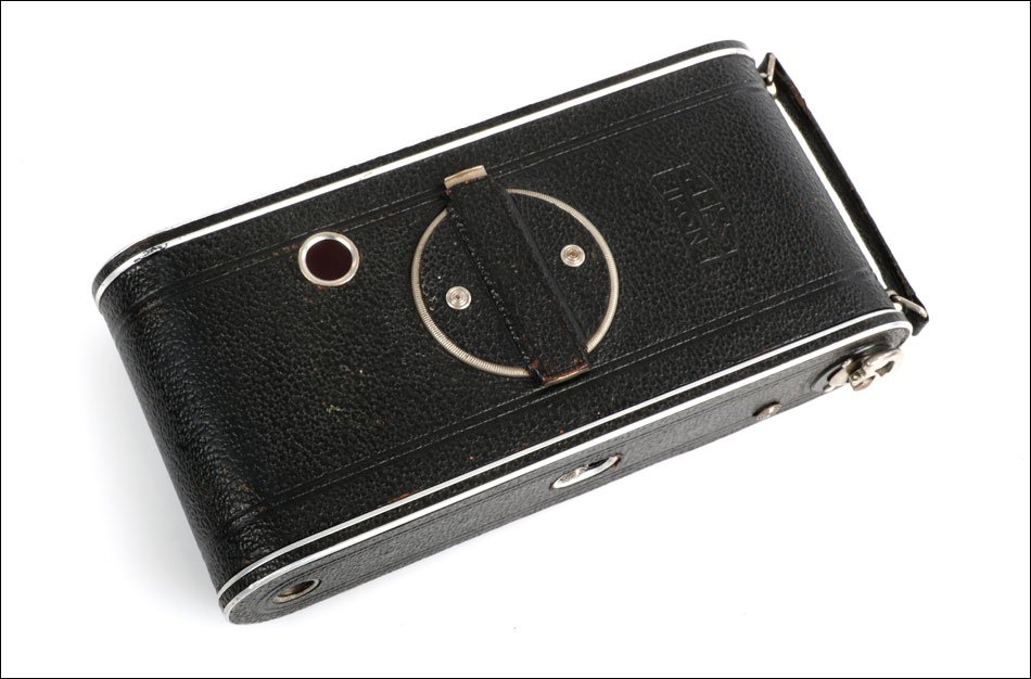 Vintage Zeiss Ikon Cocarette 519/15 Special Camera. Dresden, Germany, Circa 1930-photo-8