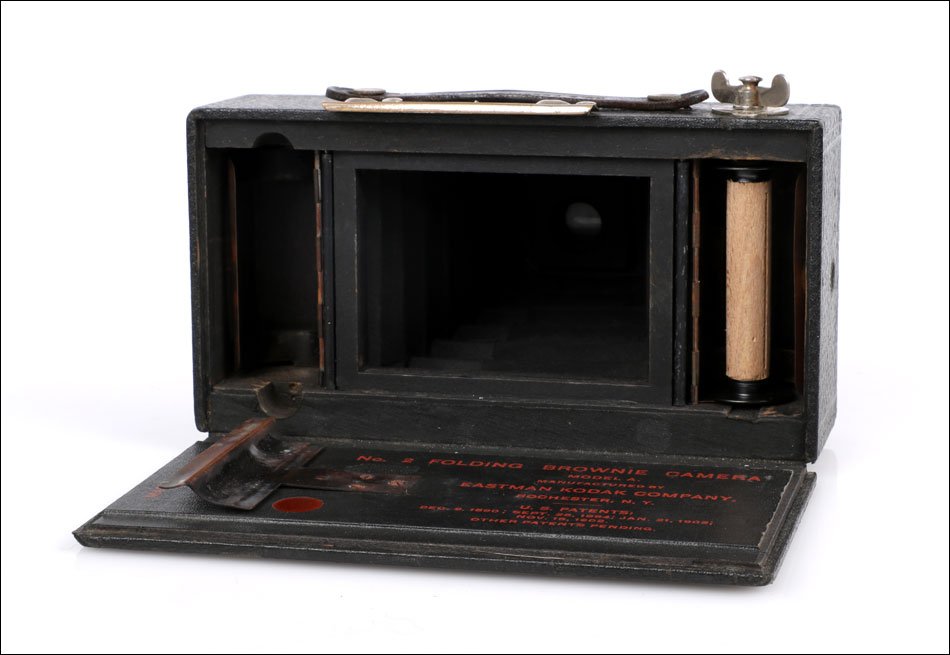 Antique Kodak No. 2 Folding Brownie Model A Folding Camera. Usa, Circa 1905-photo-1