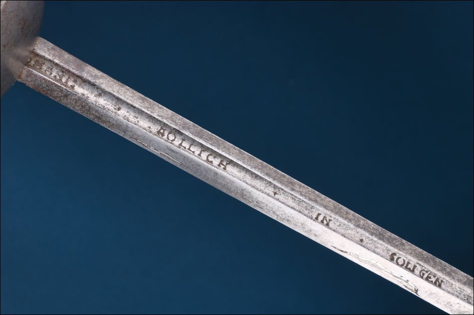 Espagne. Ancienne épée à demi coquille. Iohanis Hollich. XVIIe siècle-photo-6