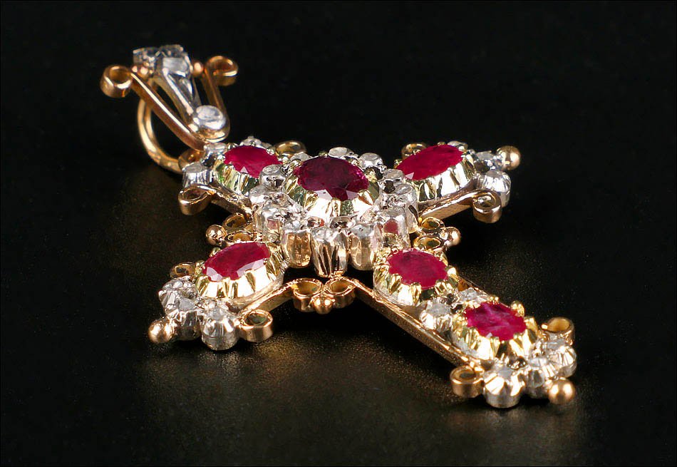 Ancienne Croix de Poitrine en Or 18K avec Rubis et Diamants Naturels. Espagne, vers 1900-1920-photo-1