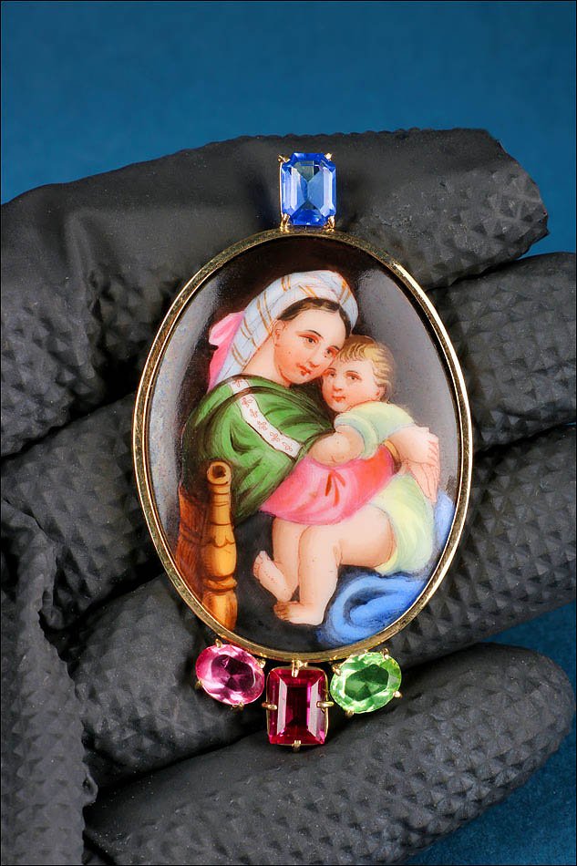 Pendentif Vintage avec Émail de la Vierge en Or 18K et Cristaux de Couleur. Espagne, XXe siècle-photo-4