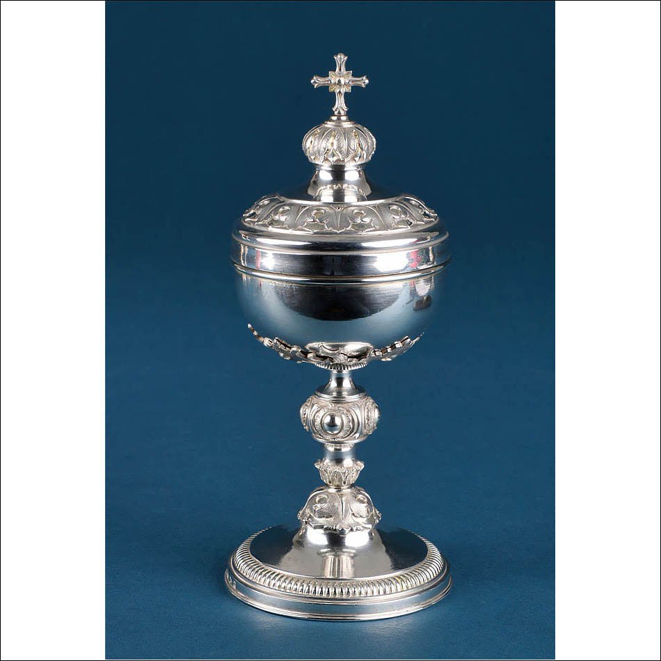 Antique Italian Solid Silver Ciborium. Italy Circa 1820-1850