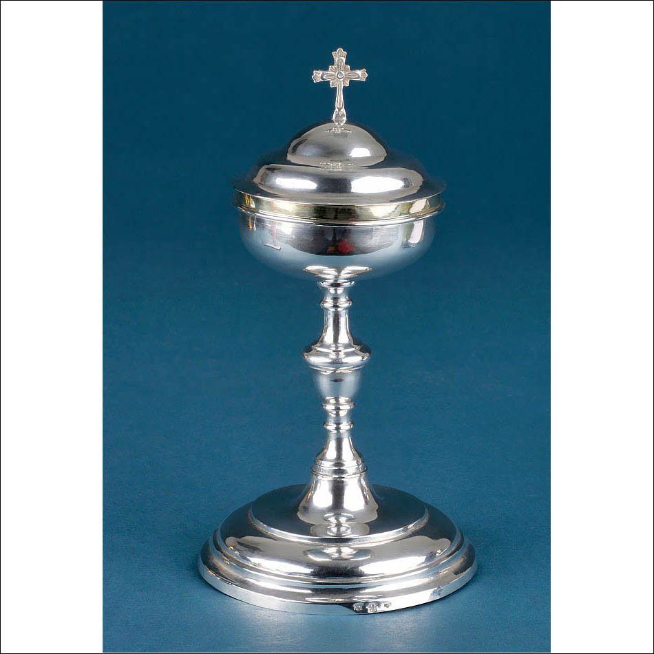 Antique Spanish Silver Ciborium Made In Jerez De La Frontera. Spain, 1863