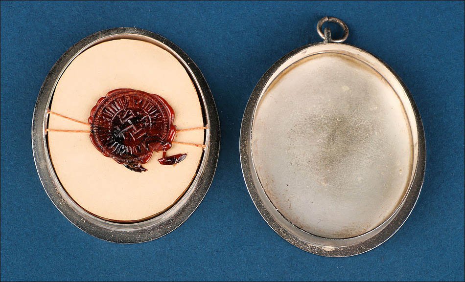 Ancien Reliquaire Jésuite avec 16 Reliques de Saints et Martyrs-photo-1