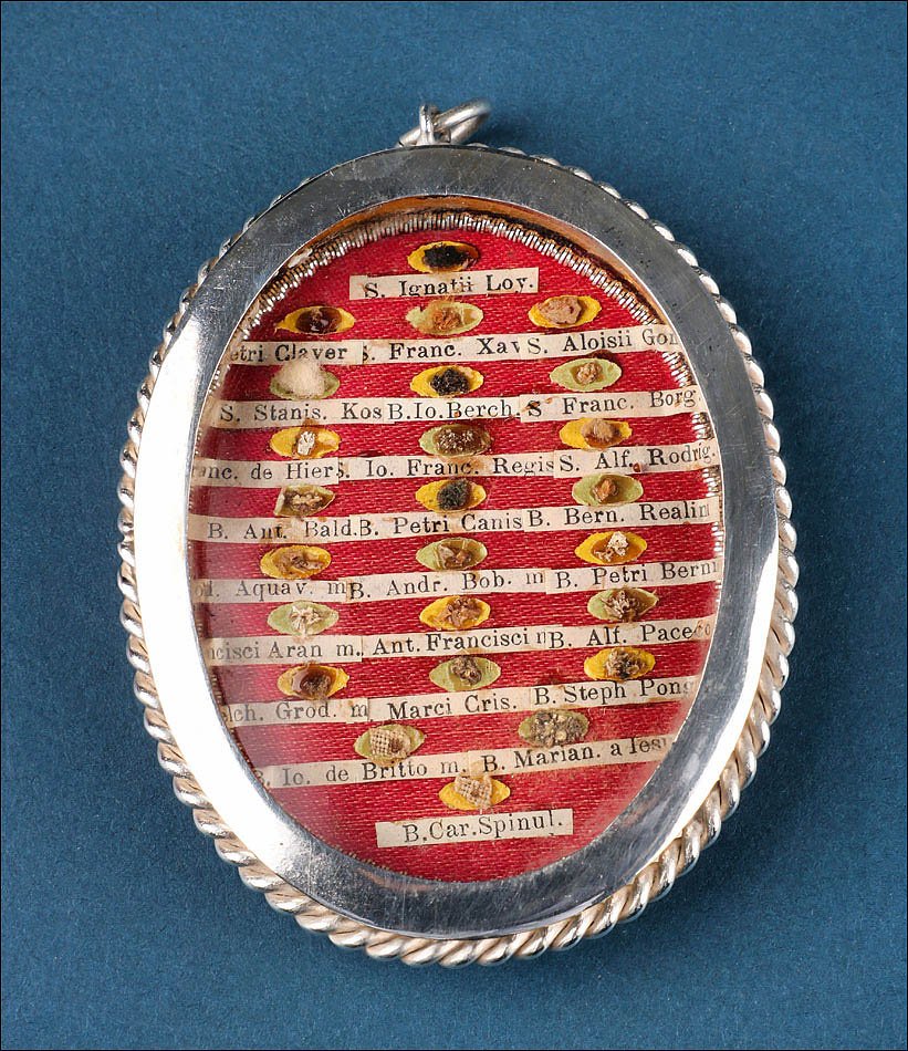Ancien Reliquaire Jésuite avec 25 Reliques de Saints et Bienheureux, circa 1910-photo-2