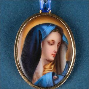 Pendentif Vintage avec Émail de la Vierge Marie en Or 18K. Espagne, XXe siècle