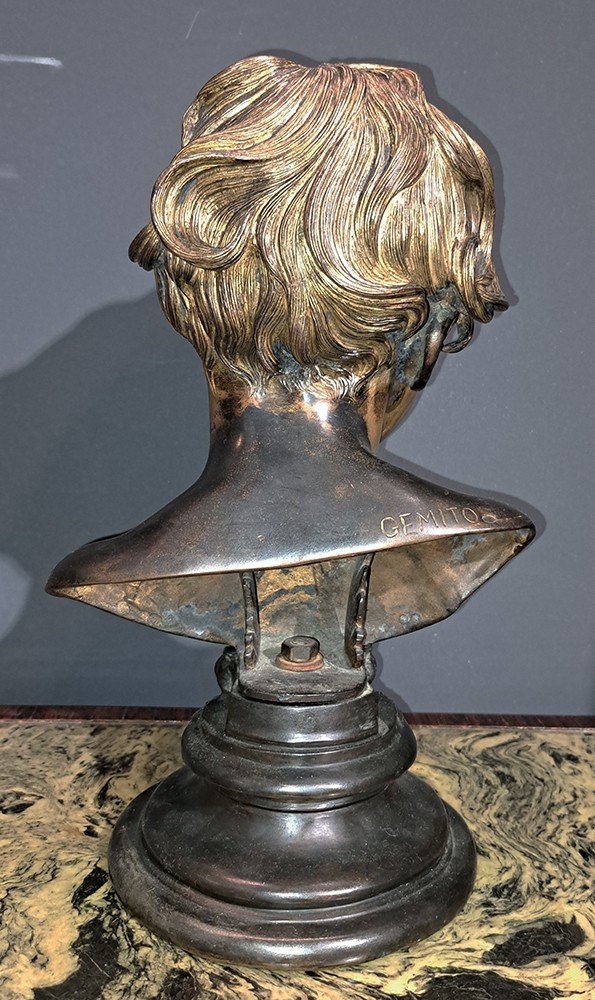 Small Bronze Bust-photo-2