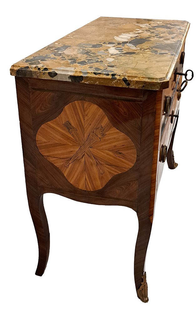 Piedmontese Chest Of Drawers-photo-4