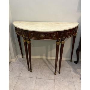 Console demi-lune à six pieds en bois laqué et doré