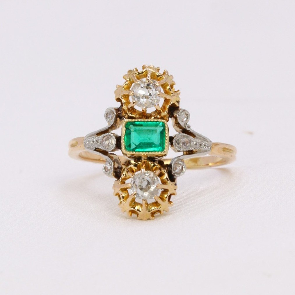 Art Nouveau Emerald Diamond Ring