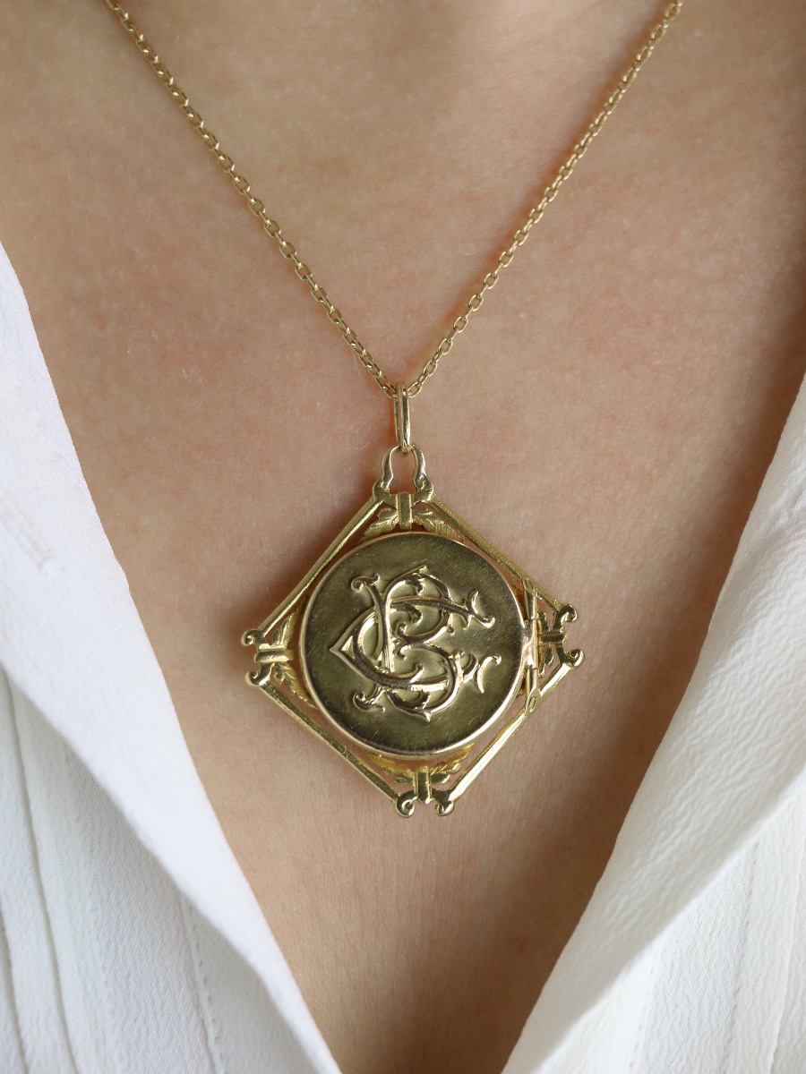 Pendentif Chimère Art Nouveau or jaune nacre-photo-2