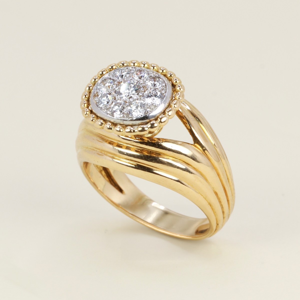 CARTIER Bague vintage diamants or jaune