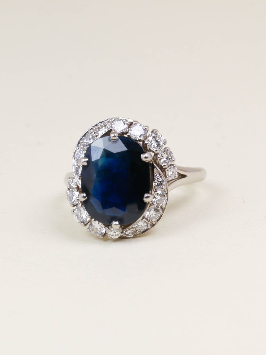 Mauboussin 6-carat Sapphire And Diamond Ring-photo-3
