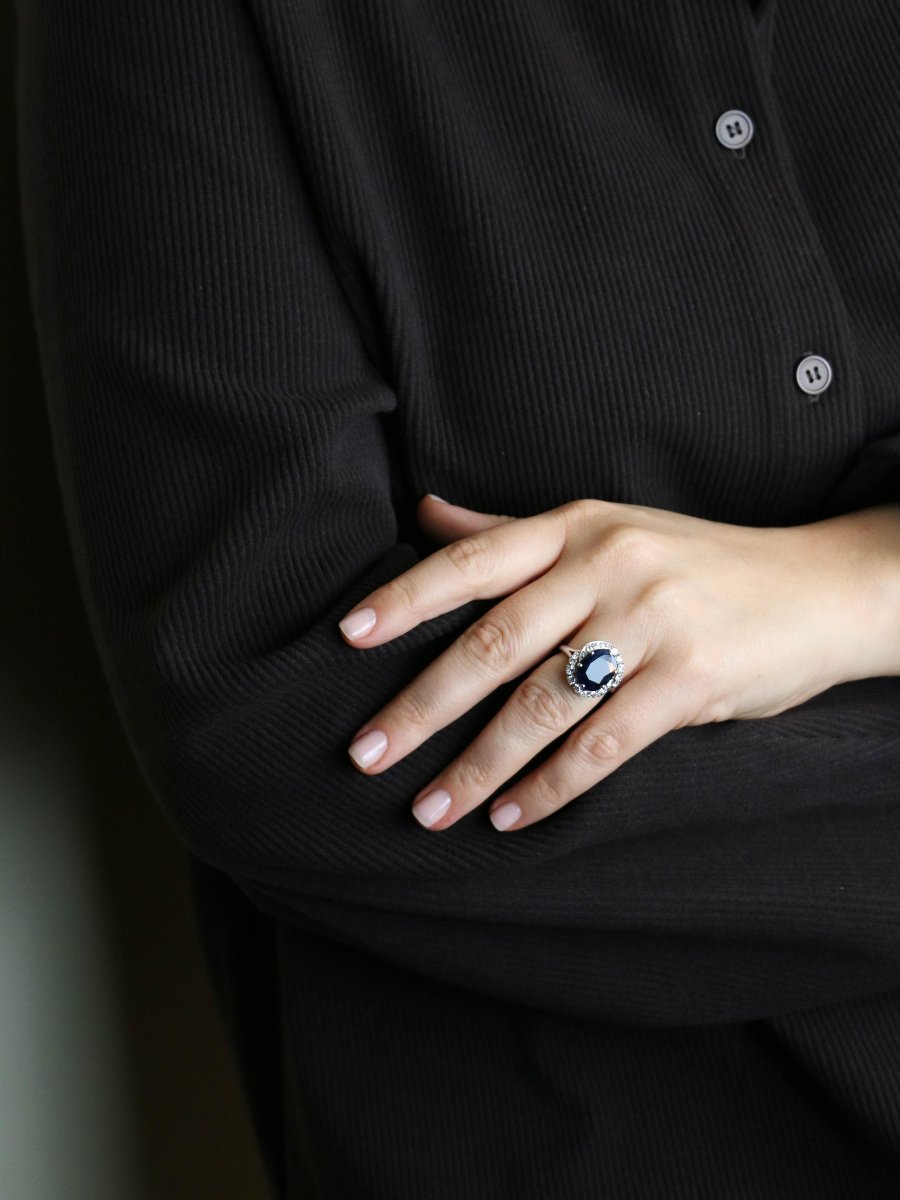 Mauboussin 6-carat Sapphire And Diamond Ring-photo-6