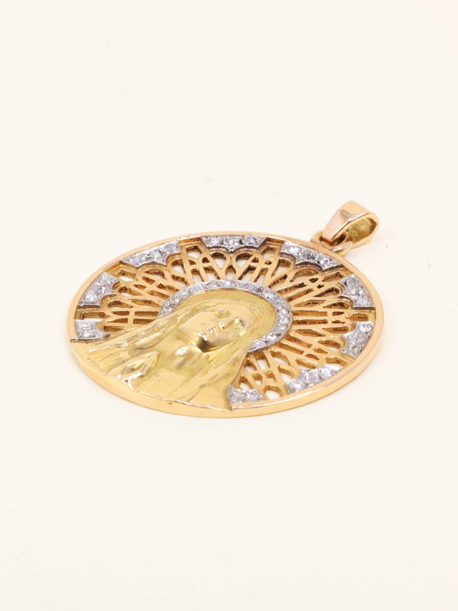 Vernon Art Nouveau Virgin Medal In Yellow Gold With Rose-cut Diamonds-photo-3