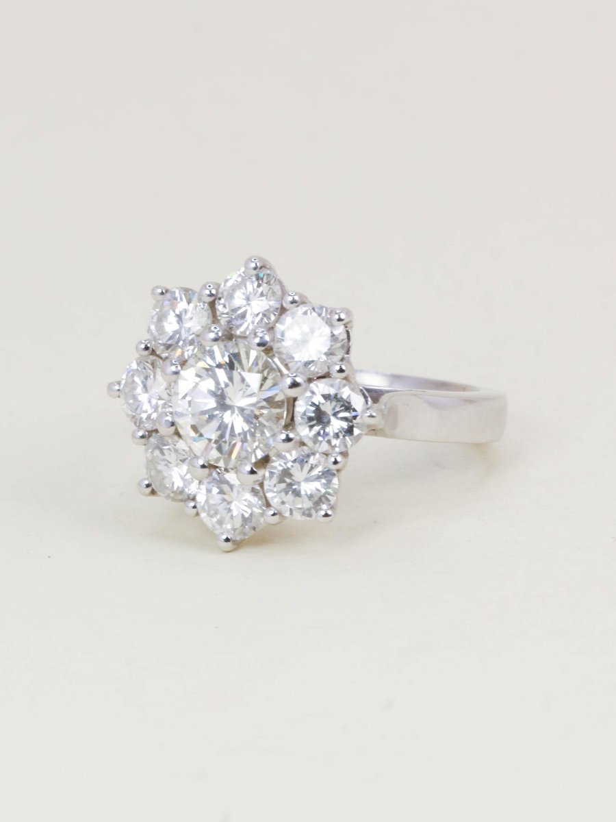 White Gold Daisy Ring, Diamonds 3.90 Carats-photo-4