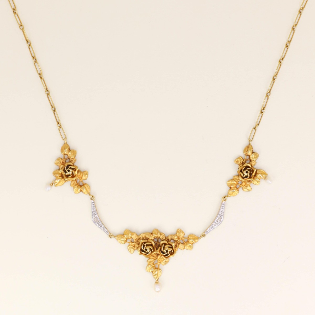 Necklace Art Nouveau Drapery Yellow Gold Diamond Beads