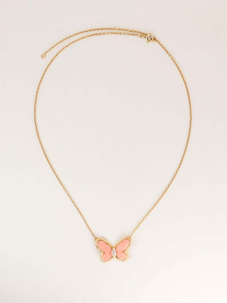 Van Cleef & Arpels Alhambra Butterfly Coral Necklace - 1976-photo-3