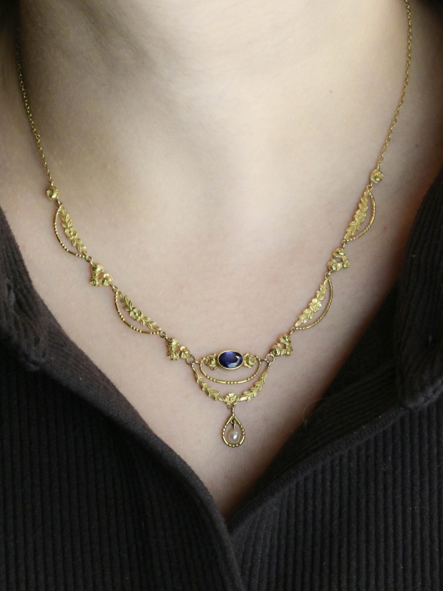 Art Nouveau Yellow Gold Sapphire Pearl Drapery Necklace-photo-2