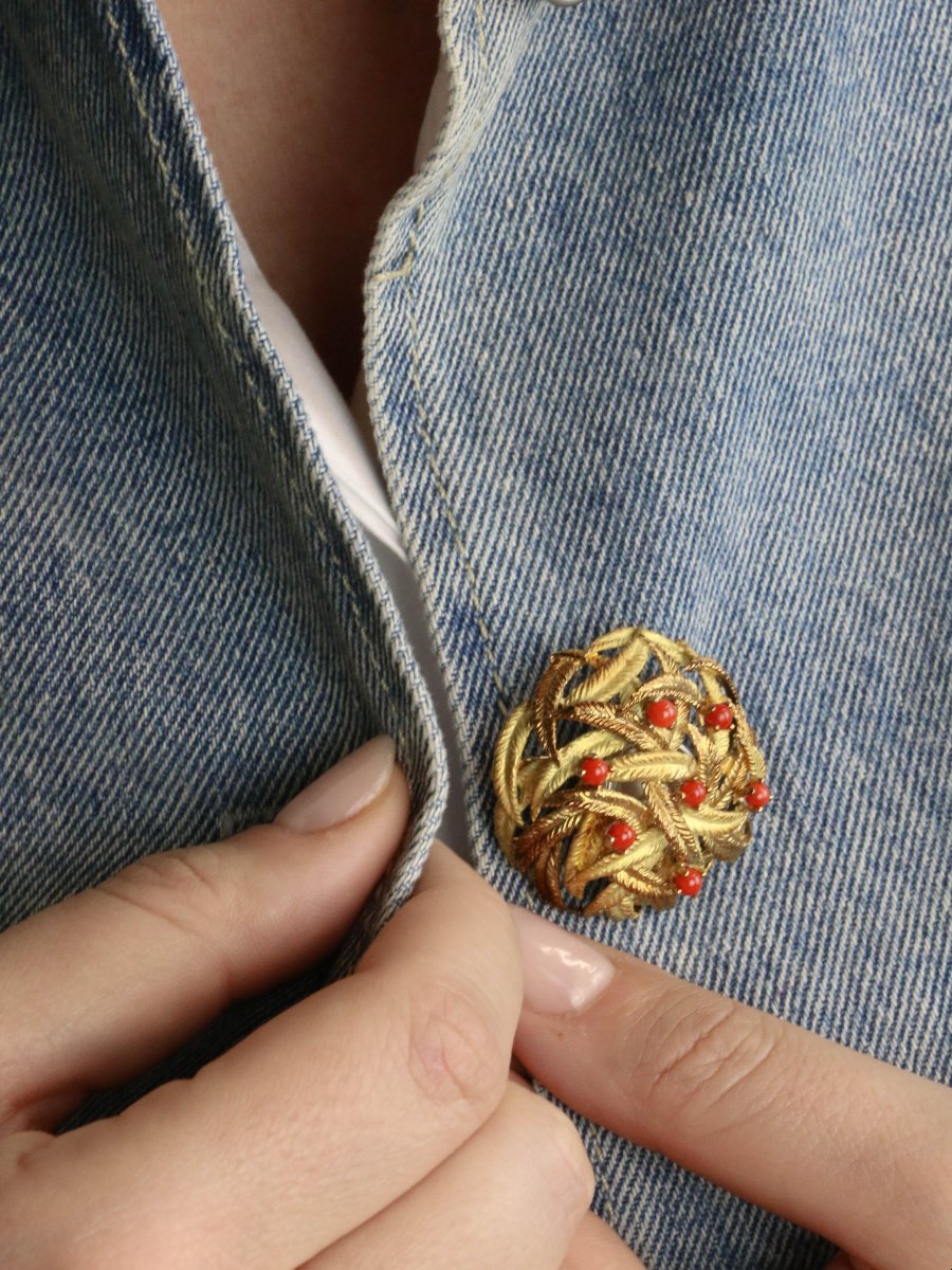 Yellow Coral Gold Leaf Brooch-photo-2