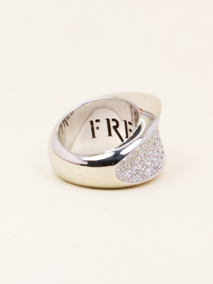 Fred-candy Ring In White Gold With Diamonds-photo-4